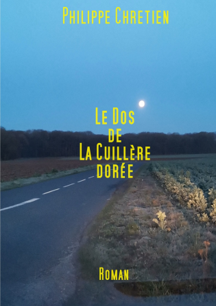 Le dos de la cuillère dorée