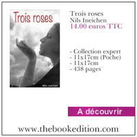 Le livre Trois roses